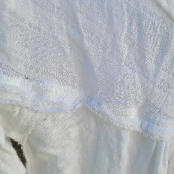 BRAND NEW! We The Free White Buttoned Relaxed Blouse - Picture 6 of 10
